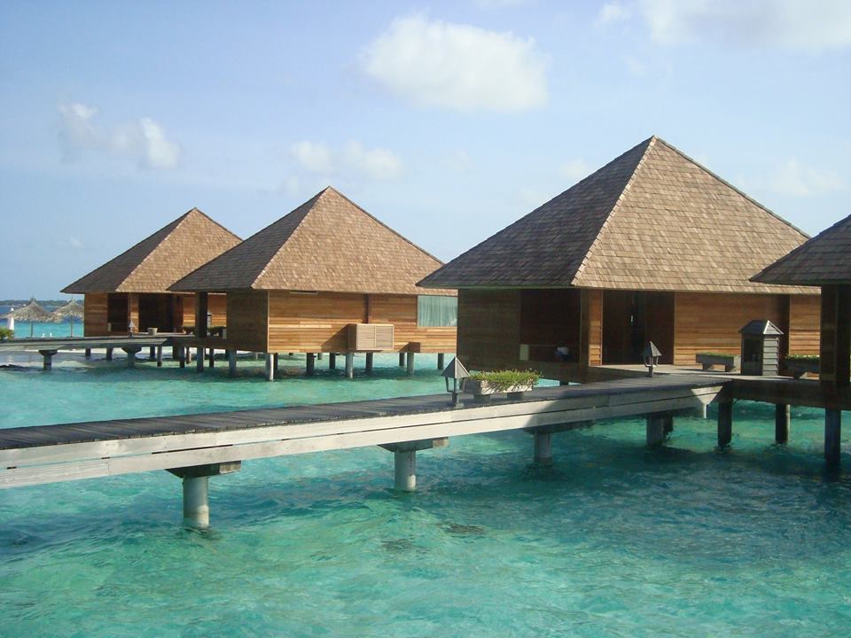 maldives_overwater_resort_Overwater_1.jpg